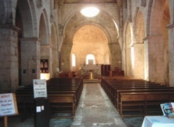 expo vitraux à l'Abbaye de Léoncel (Drôme)